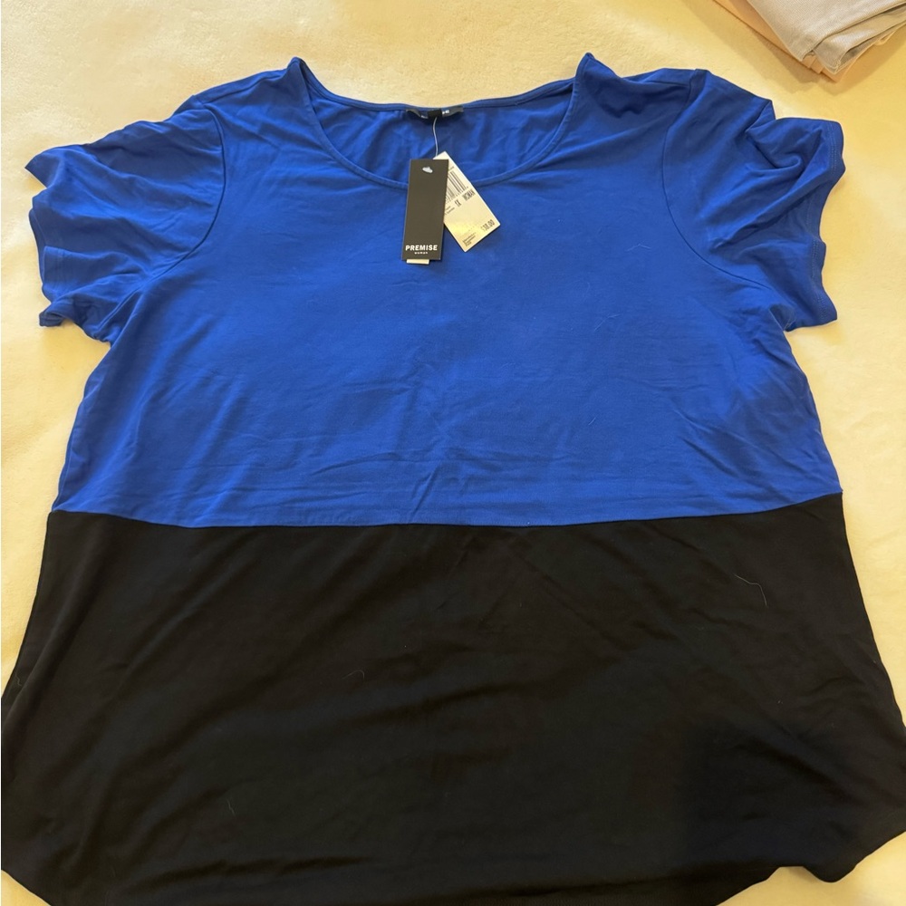 NWT Premise Royal Blue and Black Short Sleeve Top
